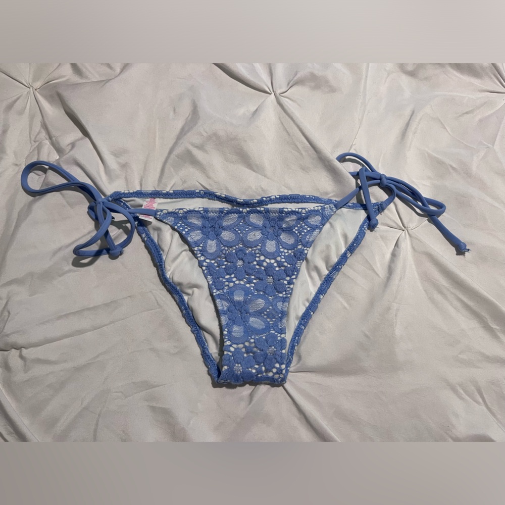 Victorias Secret. Bathing Suit Botton.